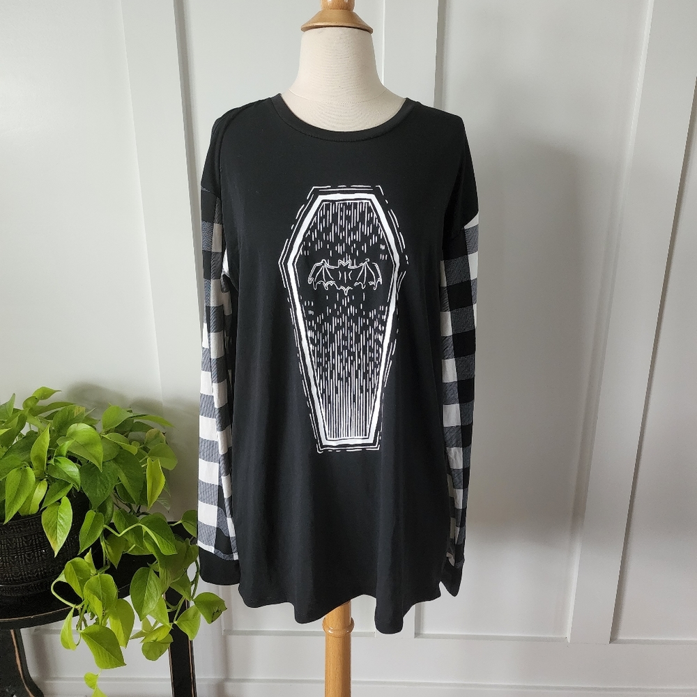 NWT LuLaRoe Long Sleeve Halloween "Hudson" Large